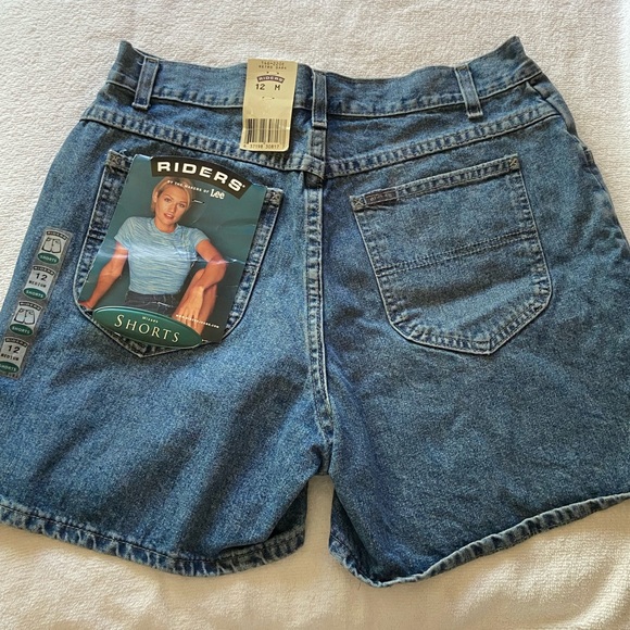 Riders by Lee Pants - NWT Riders by Lee Jean Shorts